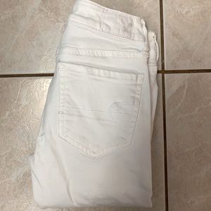 White American Eagle Jeans